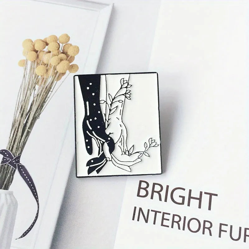 Pin Flores II