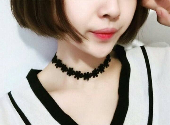 Choker · Flores Negras