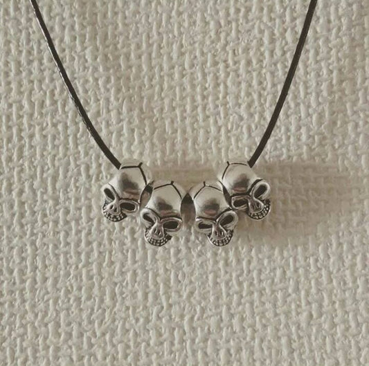 Collar · Cuatro Calaveras