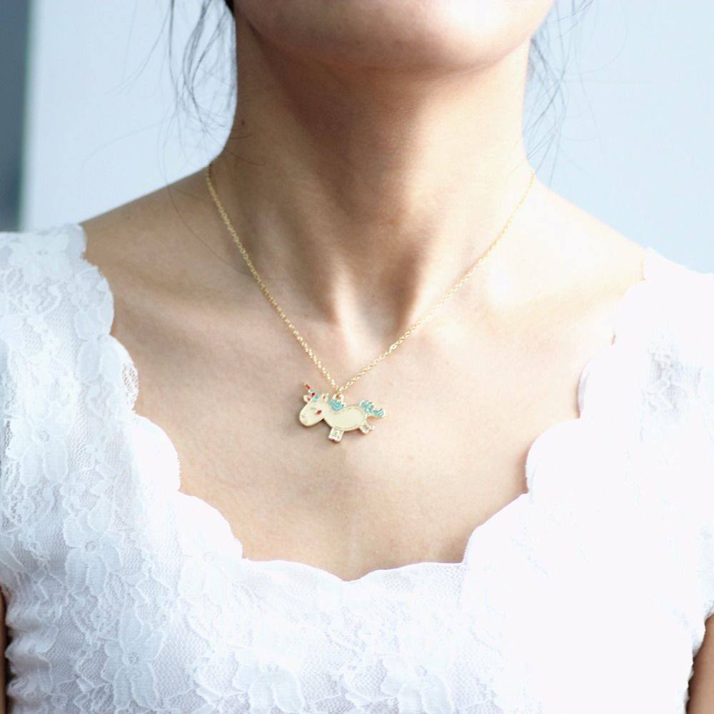 Collar Unicornio · Cuerno Arcoíris