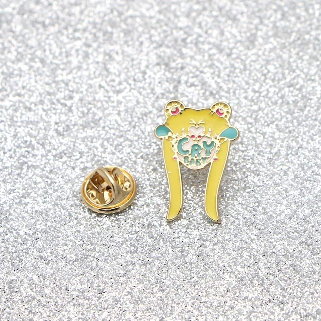 Pin Cry Baby · Sailor Moon