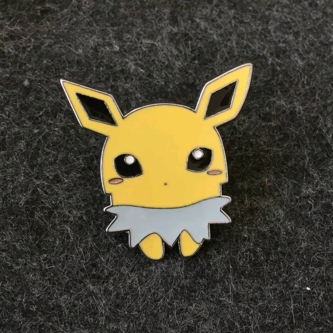 Pin Eeveevolutions · 2