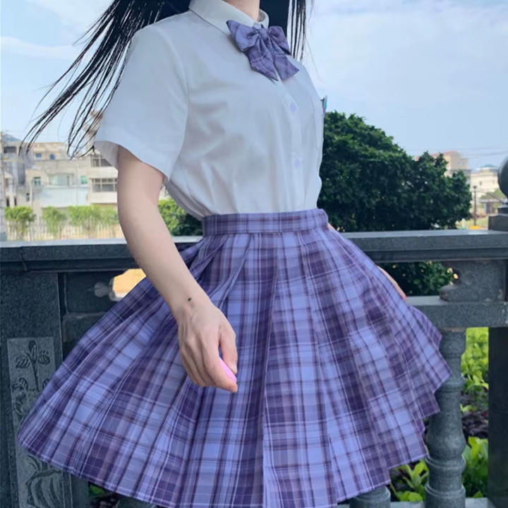 Conjunto Fuku Morado (Corbatín + Falda)