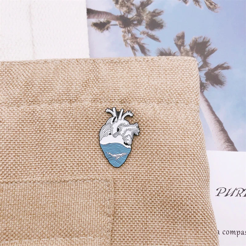 Pin Corazones