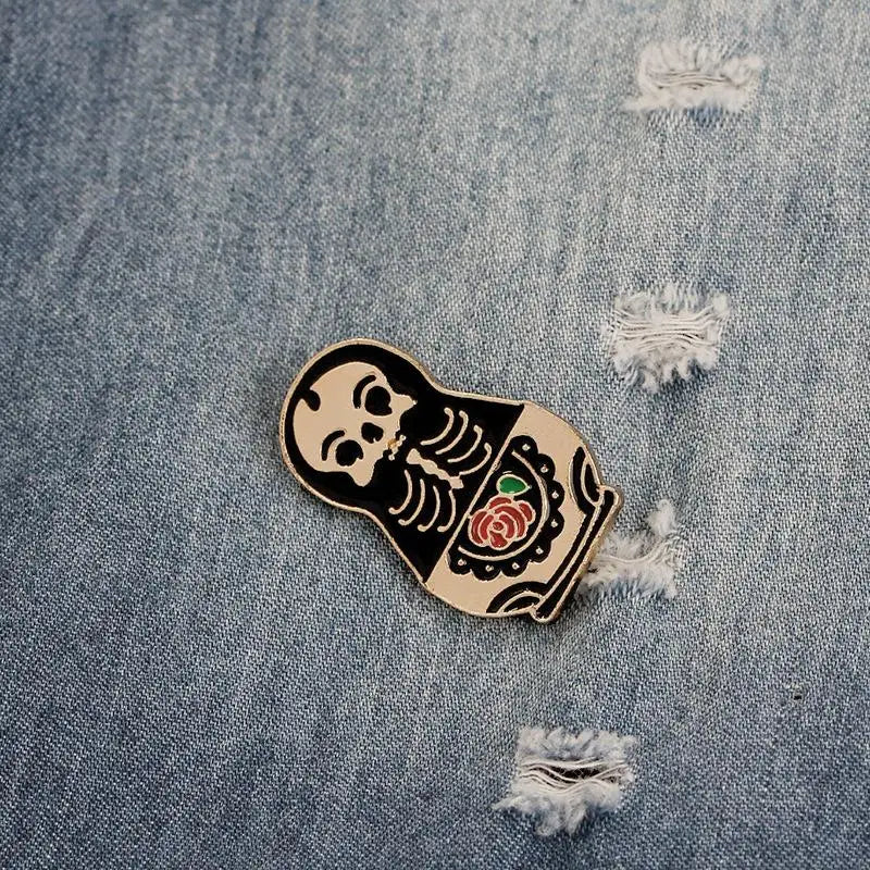 Set 7 Pins · Death