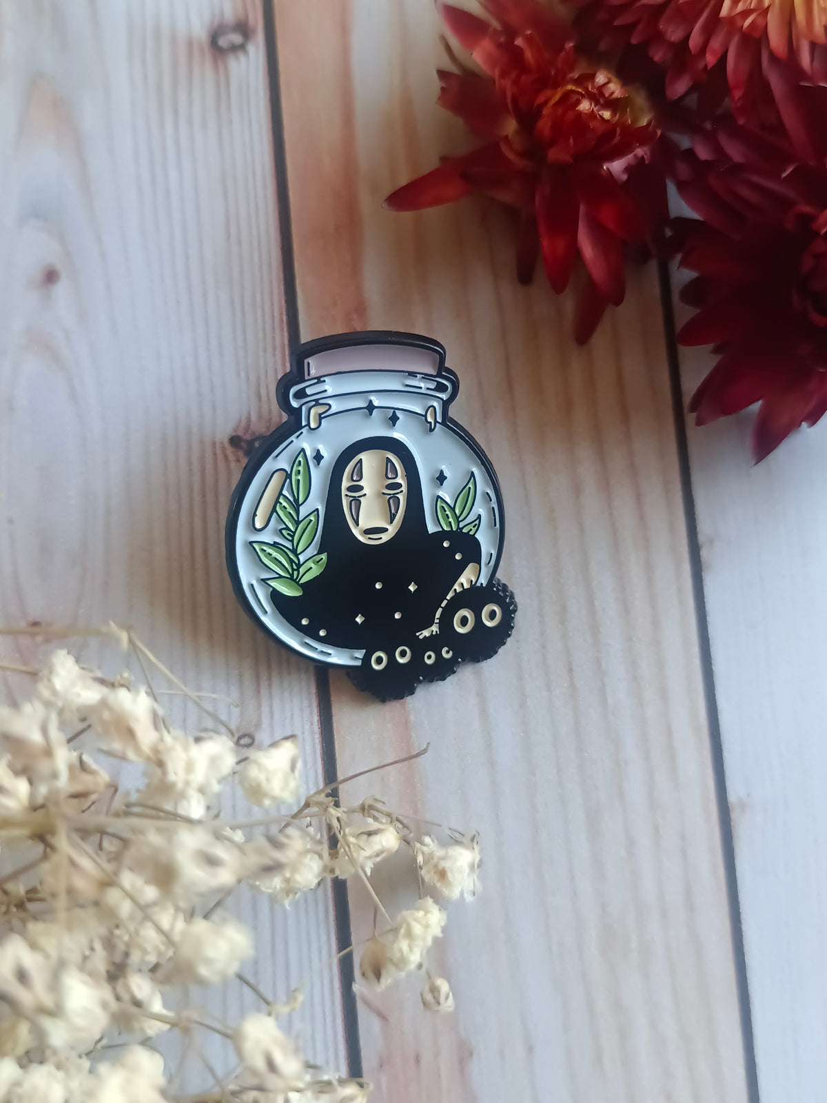 Pin Kaonashi / Sin Cara · Studio Ghibli