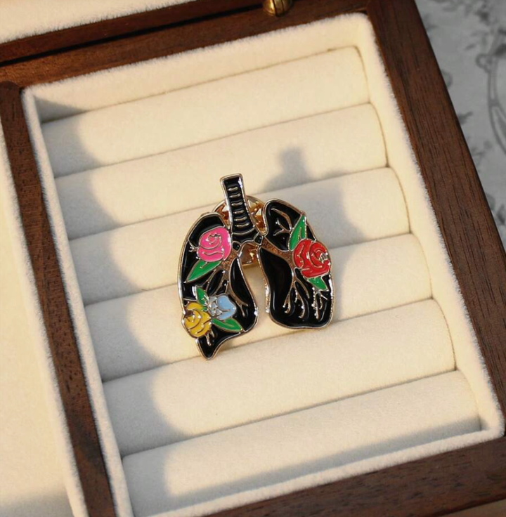 Pin Pulmones & Rosas
