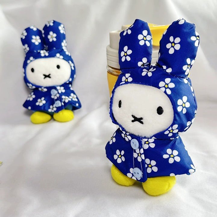 Colgante Miffy · Capa de Lluvia