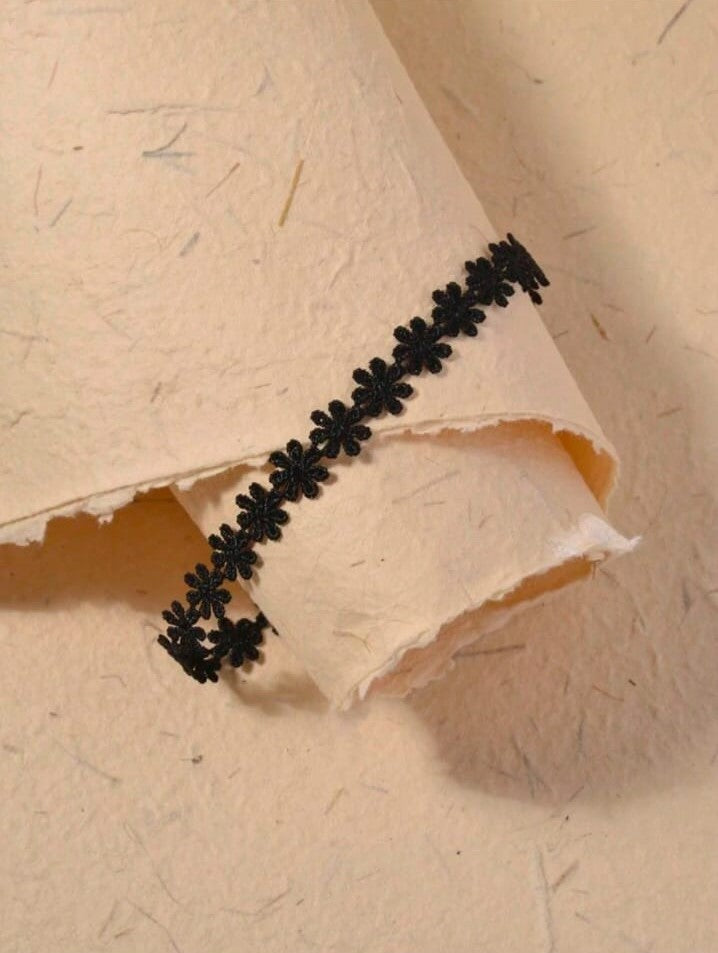 Choker · Flores Negras