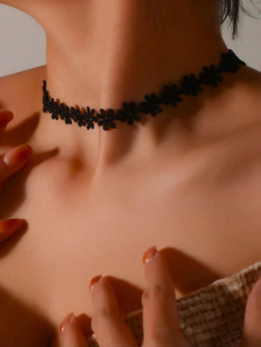 Choker · Flores Negras