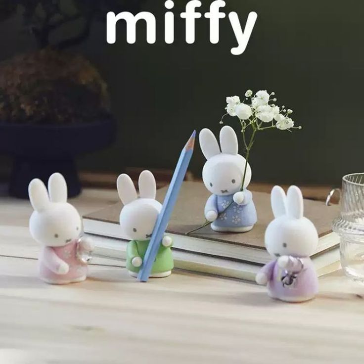 Blind Box · Miffy — Pen Holder