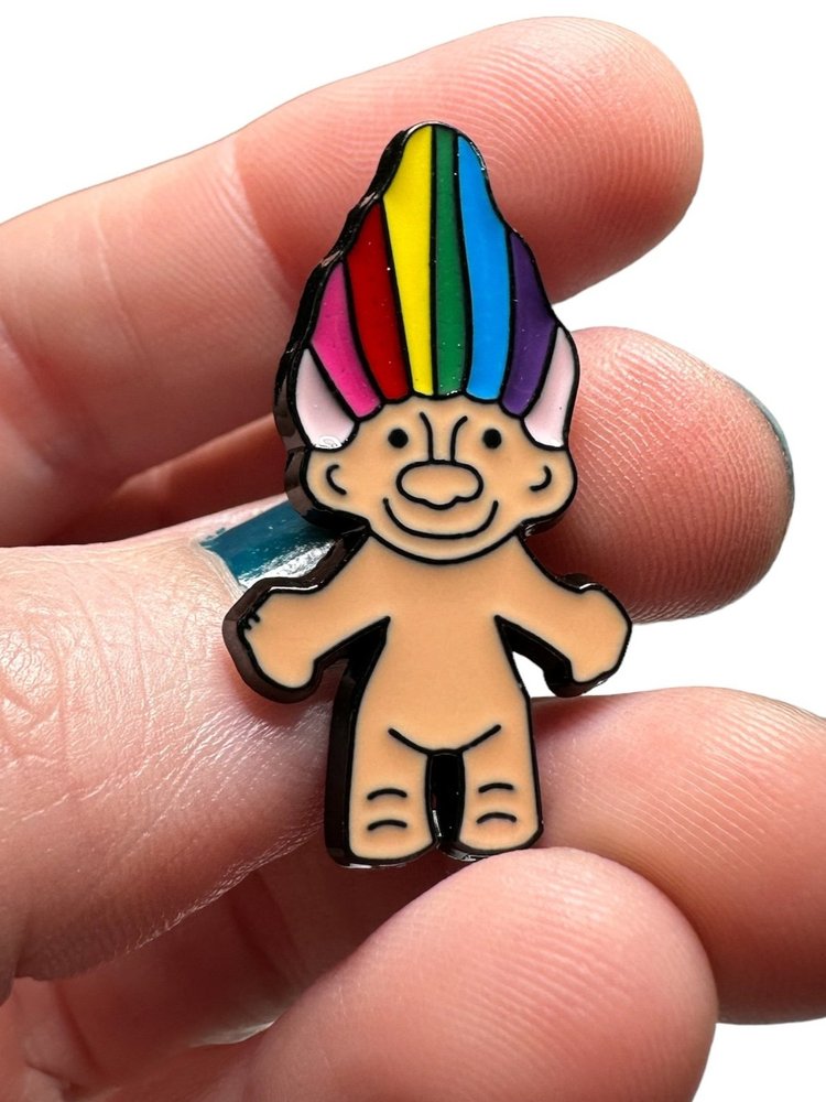Pin Troll