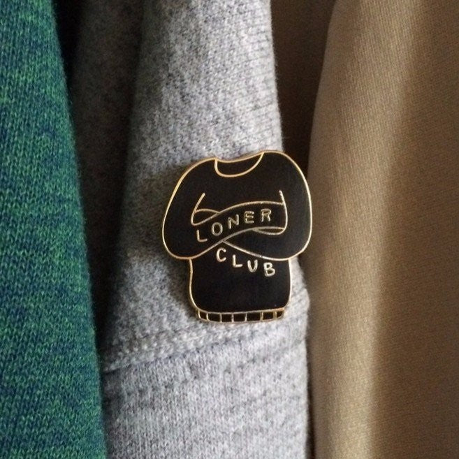Pin Loner Club