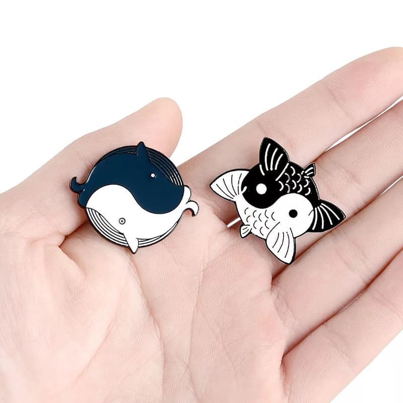 Pin Ying Yang · Ballenas & Peces