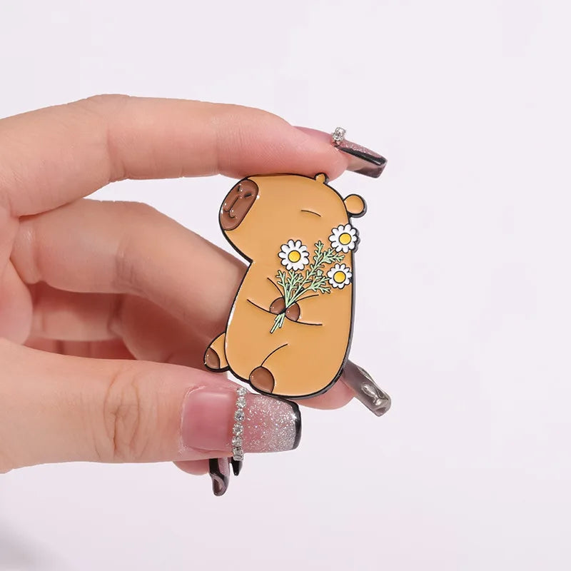 Pin Capibara · Grande