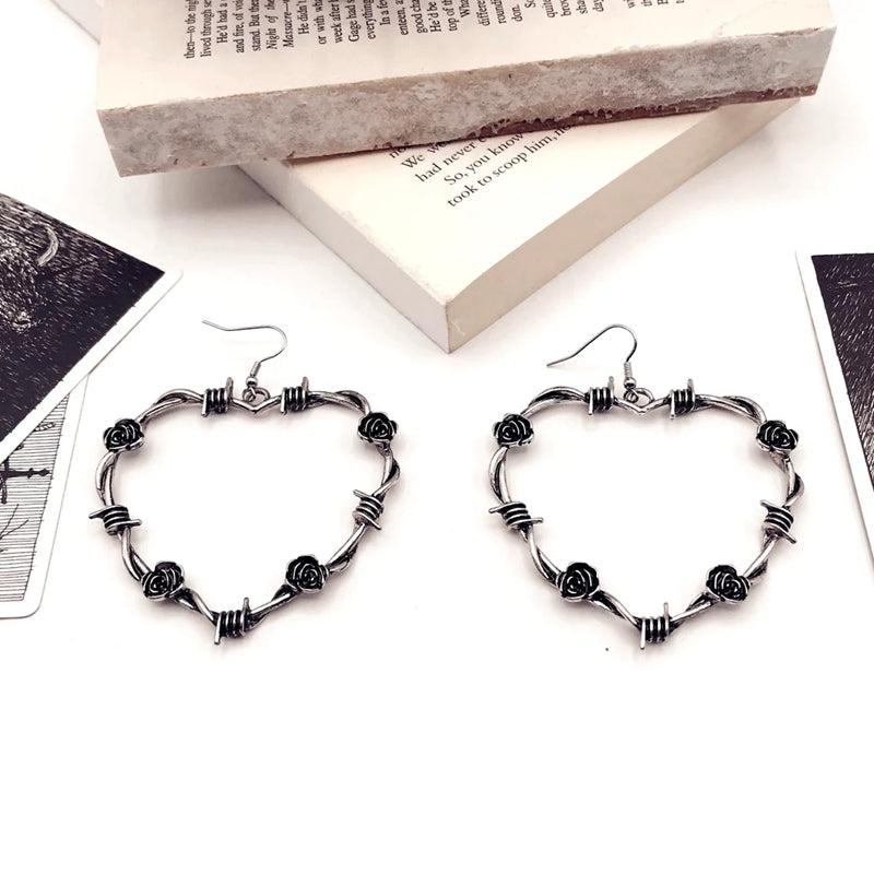 Aros Thorny Love · Rosas & Alambre