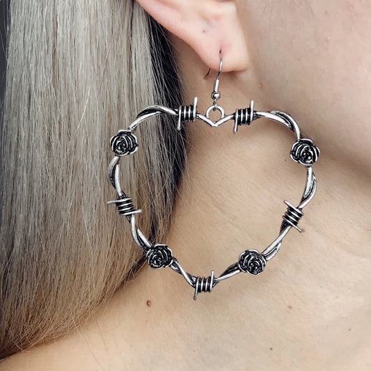 Aros Thorny Love · Rosas & Alambre