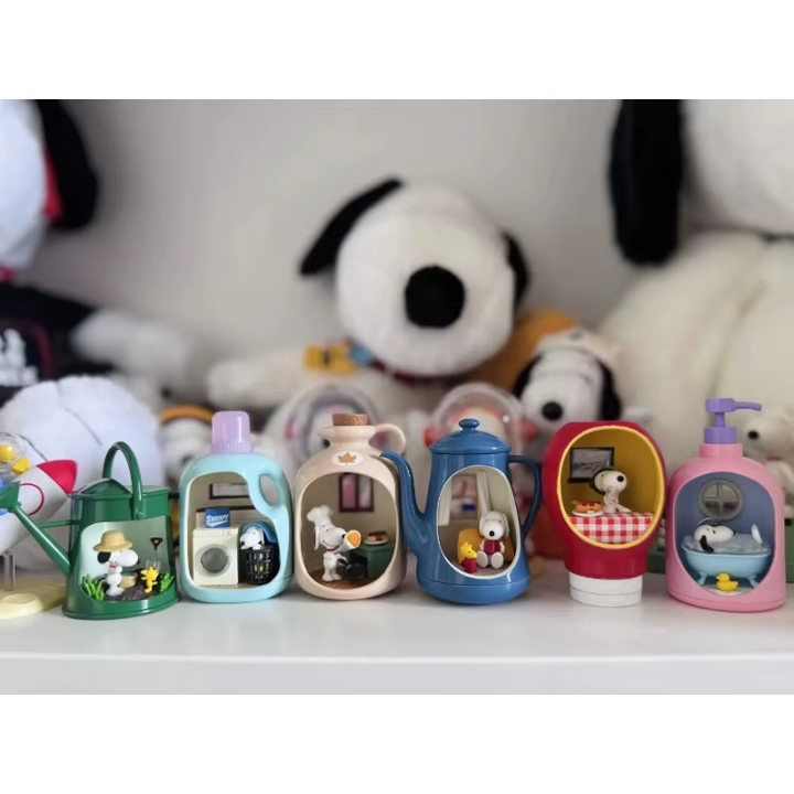 Blind Box · Snoopy — Life in a Bottle